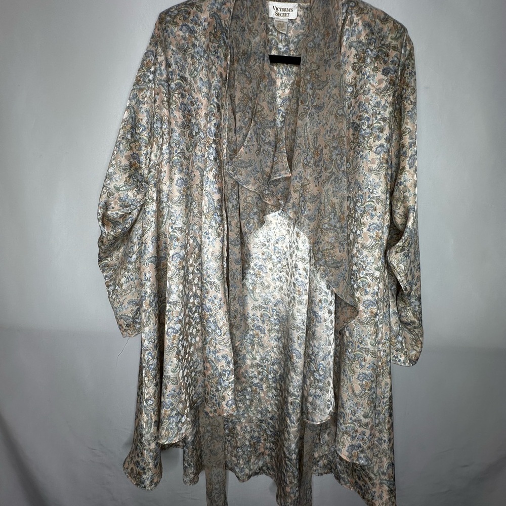 90s Victorias Secret Gold Label Lingerie Robe Paisley. - Gem
